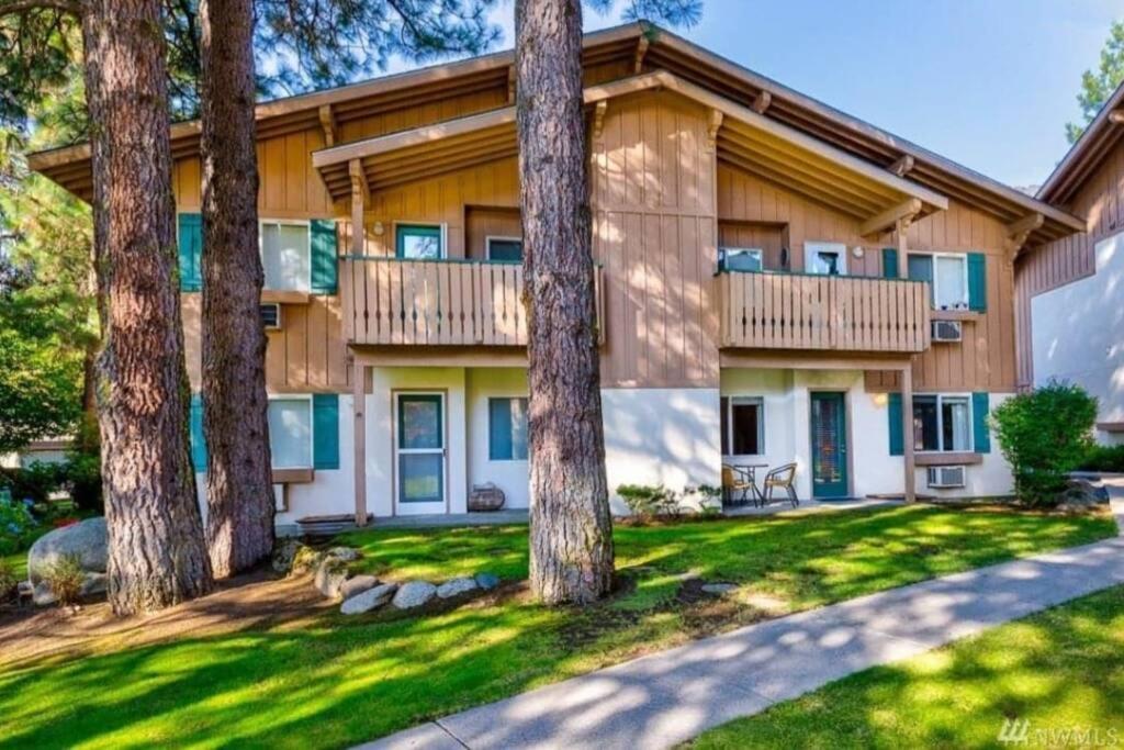 ליבנוורת' Das Bavarian Condo, 5 Star Ground Floor Unit, Walk To Town, Sleeps 6 מראה חיצוני תמונה