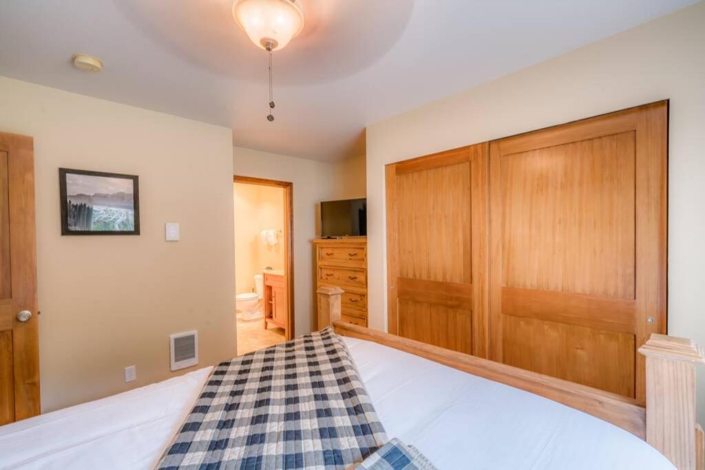 ליבנוורת' Das Bavarian Condo, 5 Star Ground Floor Unit, Walk To Town, Sleeps 6 מראה חיצוני תמונה