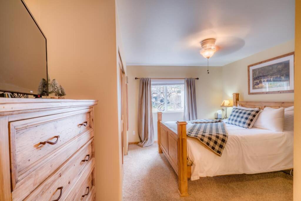 ליבנוורת' Das Bavarian Condo, 5 Star Ground Floor Unit, Walk To Town, Sleeps 6 מראה חיצוני תמונה