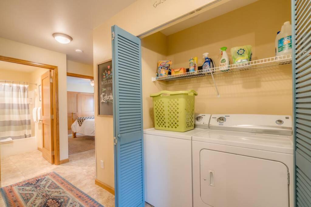 ליבנוורת' Das Bavarian Condo, 5 Star Ground Floor Unit, Walk To Town, Sleeps 6 מראה חיצוני תמונה