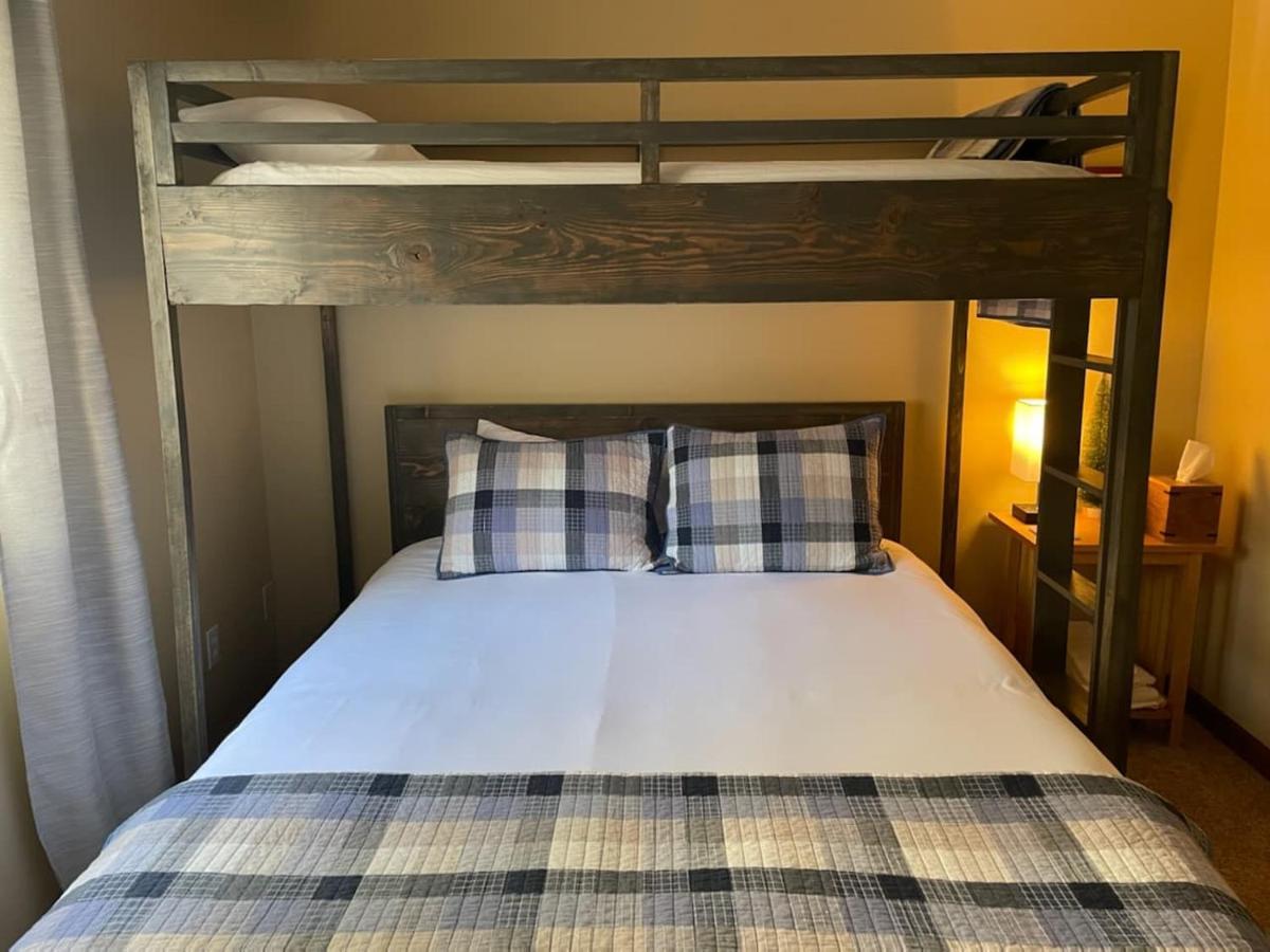 ליבנוורת' Das Bavarian Condo, 5 Star Ground Floor Unit, Walk To Town, Sleeps 6 מראה חיצוני תמונה